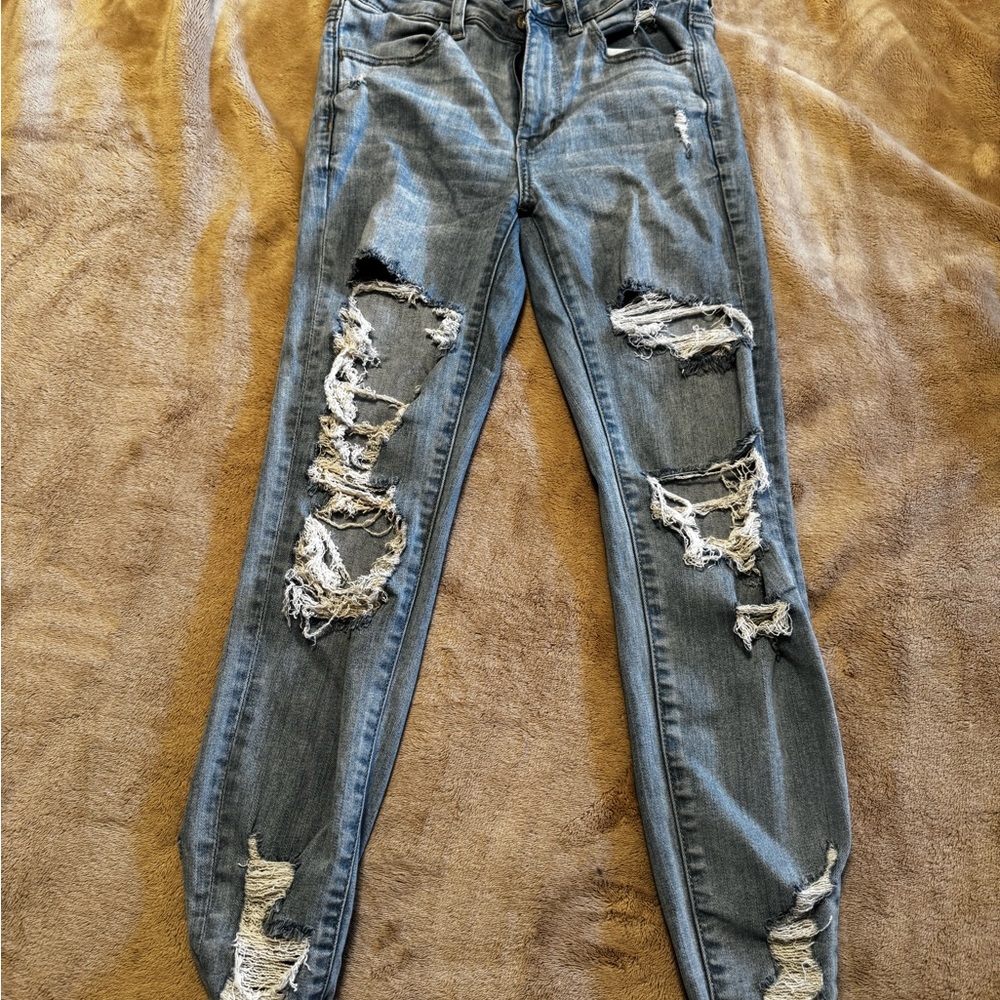 Distressed Gray Women's Jeans